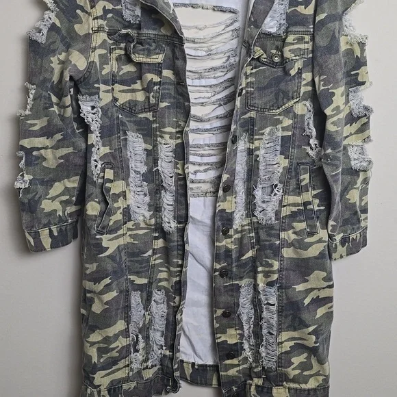 Thrill Jean Camouflage Jackets Women - Picture 6 of 7